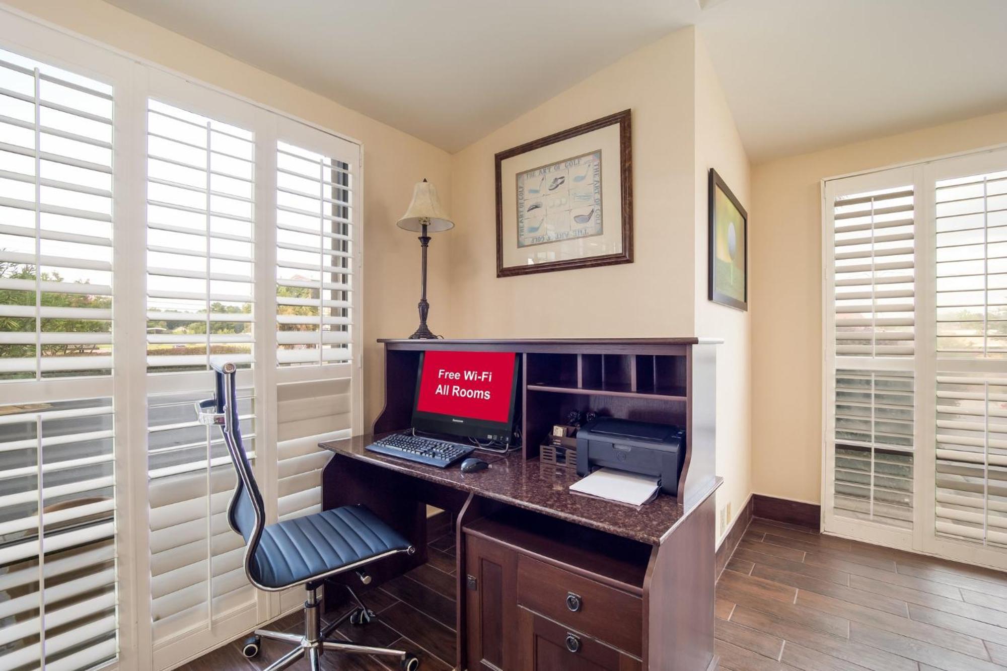 Red Roof Inn Augusta - Washington Road Екстер'єр фото