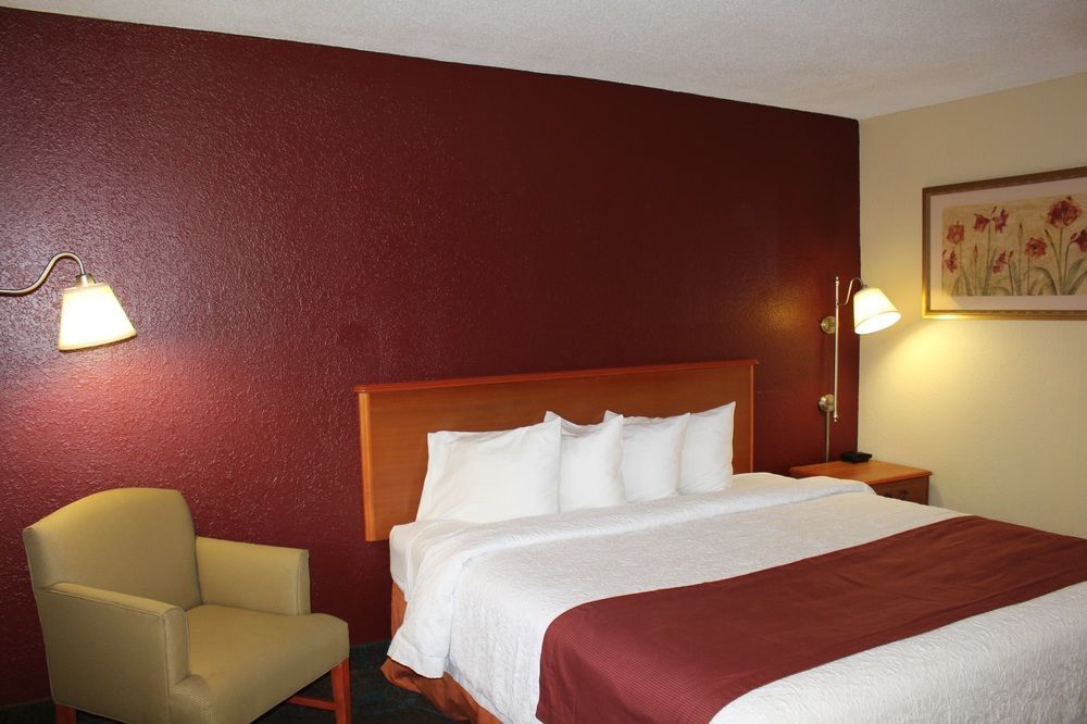 Red Roof Inn Augusta - Washington Road Екстер'єр фото
